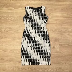 Nine West Black and White Geometric Sleeveless Dress